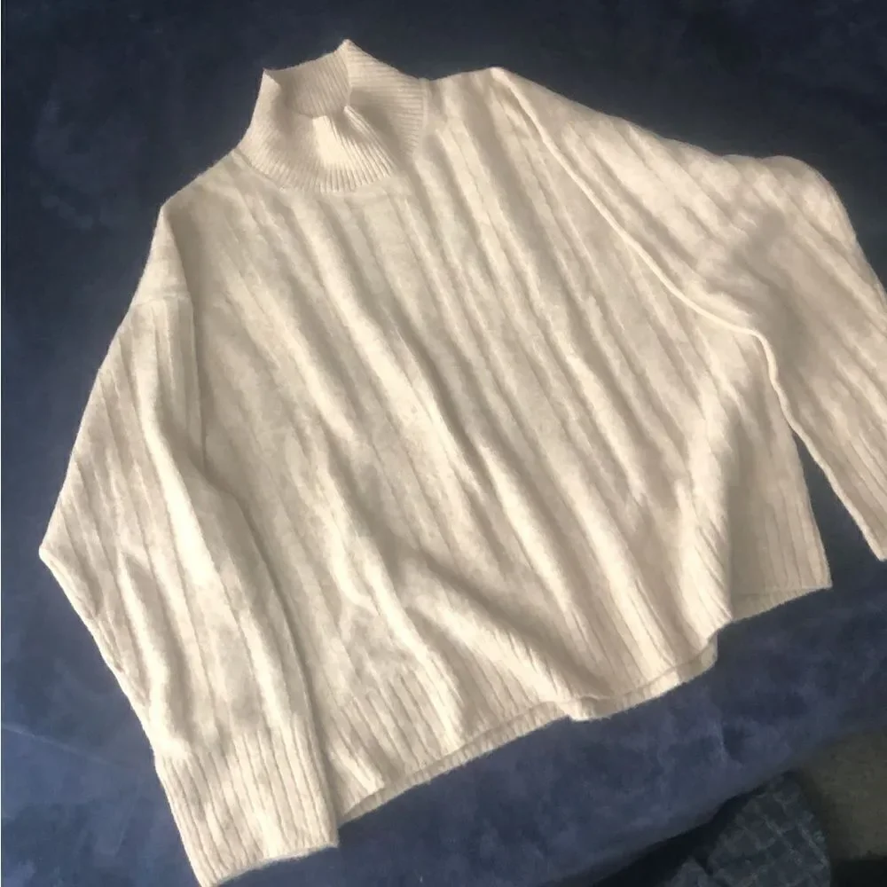 J Crew NWT Ribbed neck sweater size XL